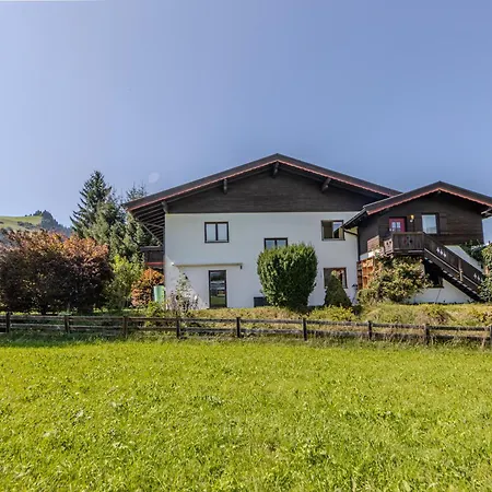 Hahnenkamm Residenz דירה קיצביהל