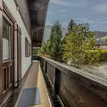 Hahnenkamm Residenz Apartmán *